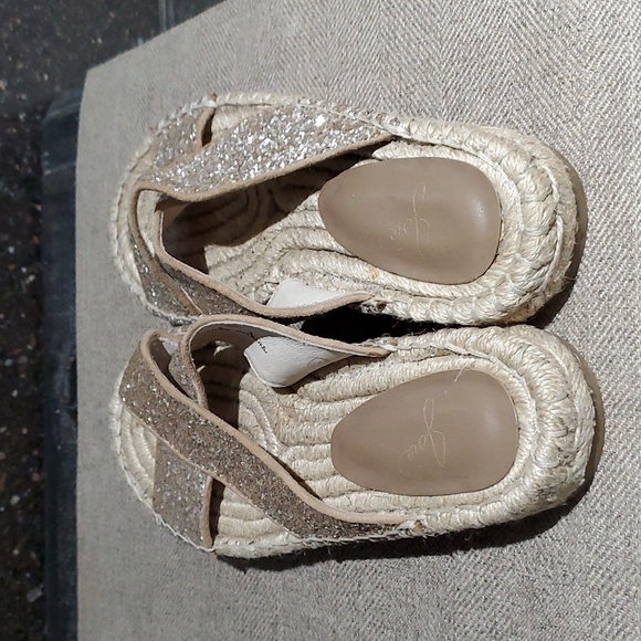 Joie Womens Ianna Espadrille Gold Sandals - Picture 9 of 13